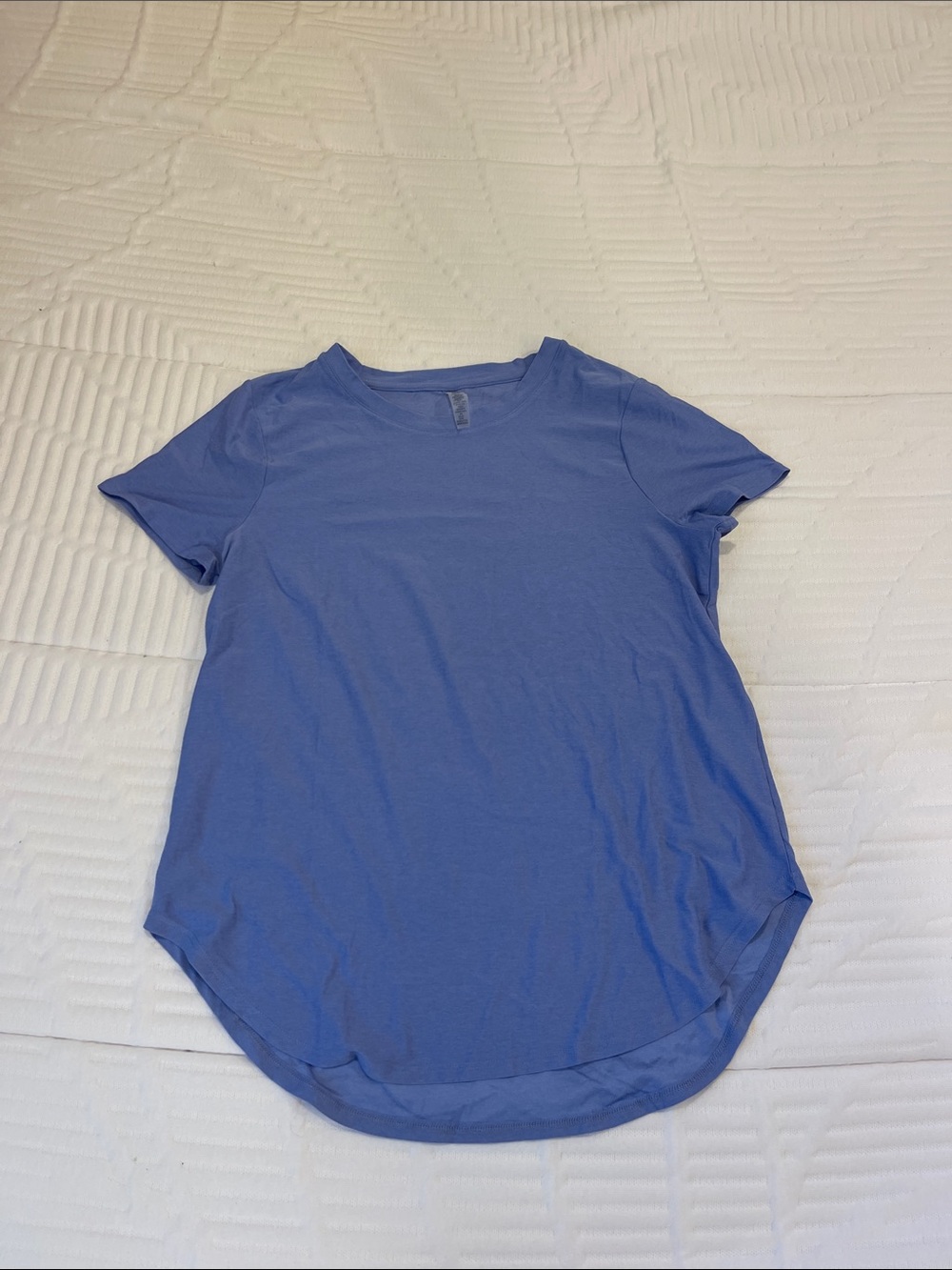 Classic Scoop Hem Women's T‑Shirt in Periwinkle Blue